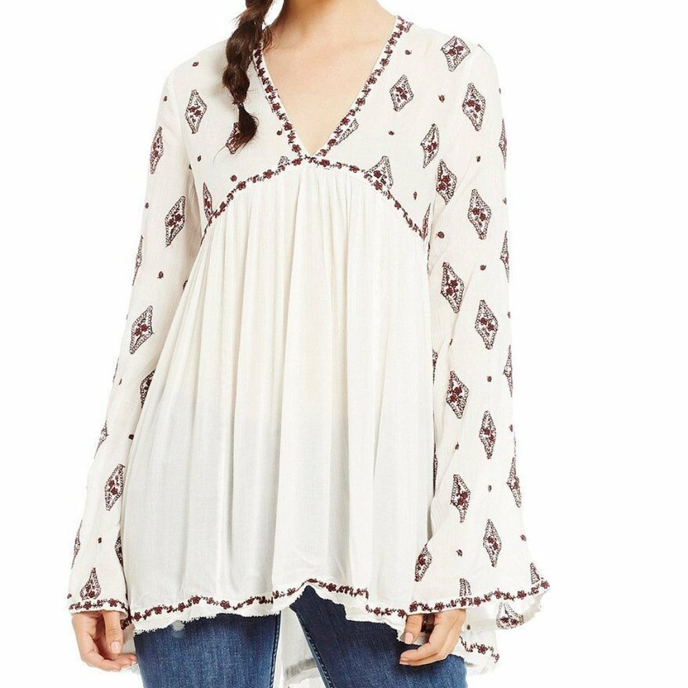 FREE PEOPLE Diamond Embroidered Top in Ivory - S